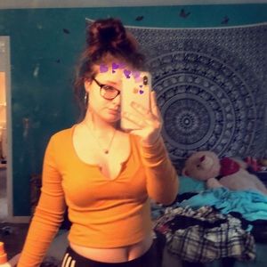 Meet your Posher, Kimberly